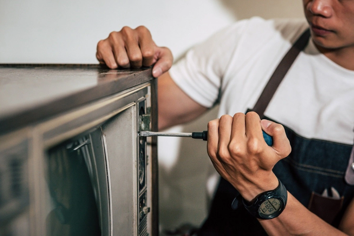 main repairing Microwave Repair at home